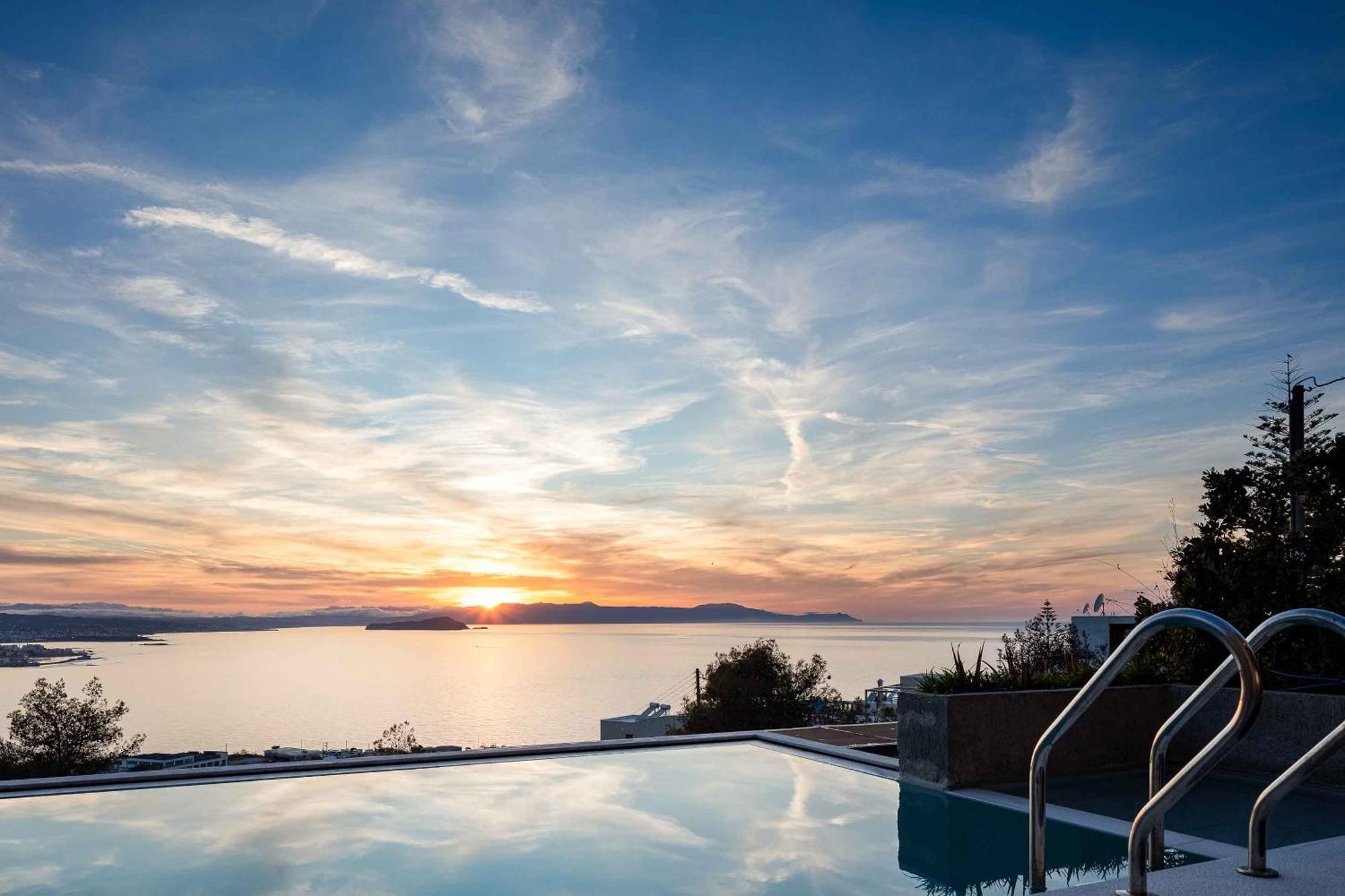 Omnia Luxury Villas - "Heated" Pools & Breathtaking Seaviews! Khania Rom bilde